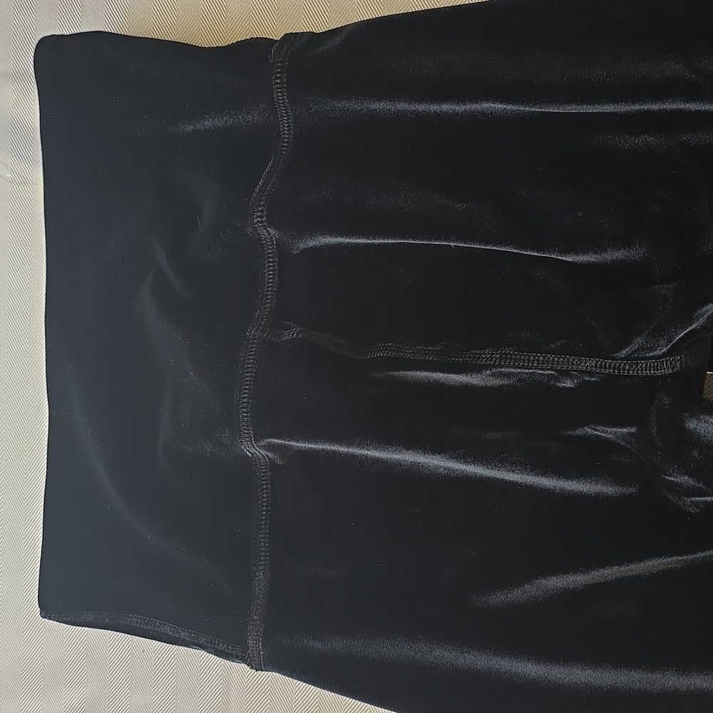 🌸Beyond Yoga Black Velvet Leggings Small‎ - Picture 7 of 10